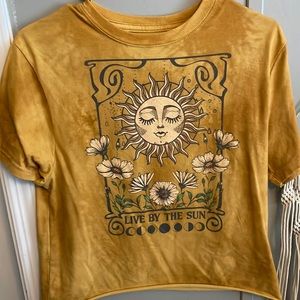 Short sleeve t-shirt